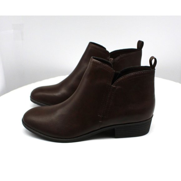 Sun + Stone Cadee Ankle Booties - Picture 6 of 8